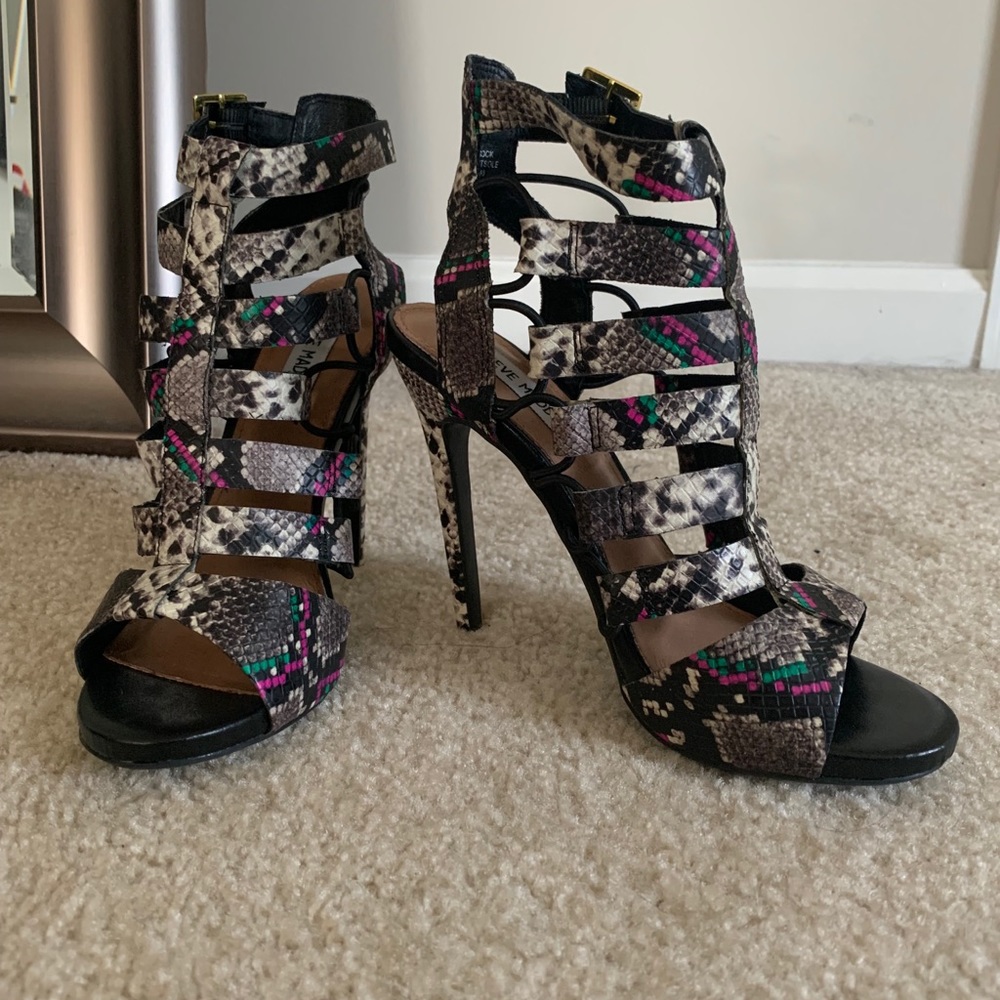 Snake print sandal